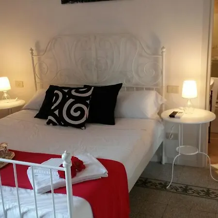 Guest house I Giardini Di Minerva 2*